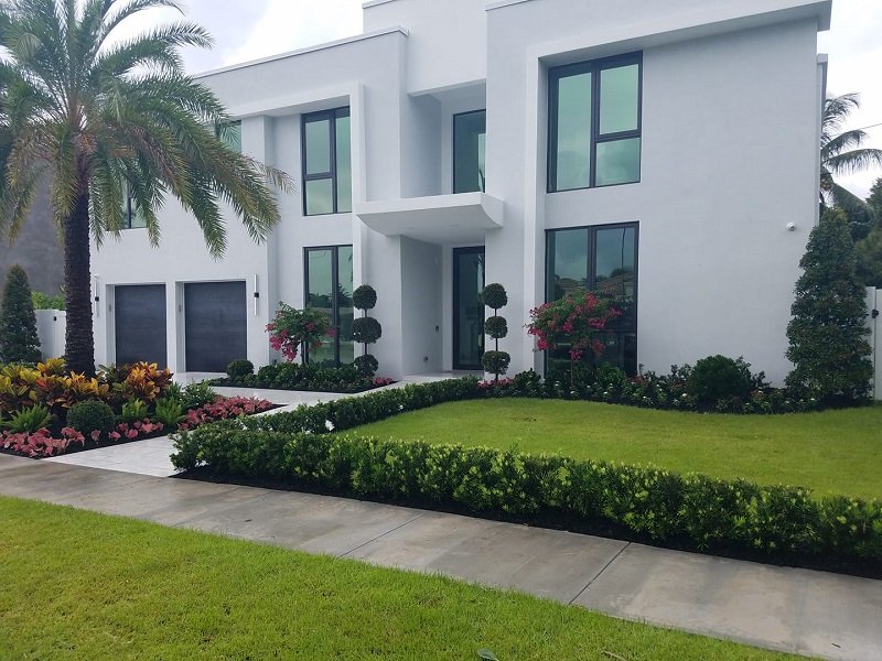 landscaping palm beach garden